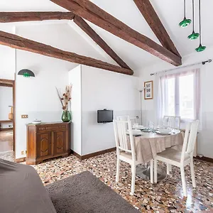 https://colombina-venice.hotelslidodijesolo.com